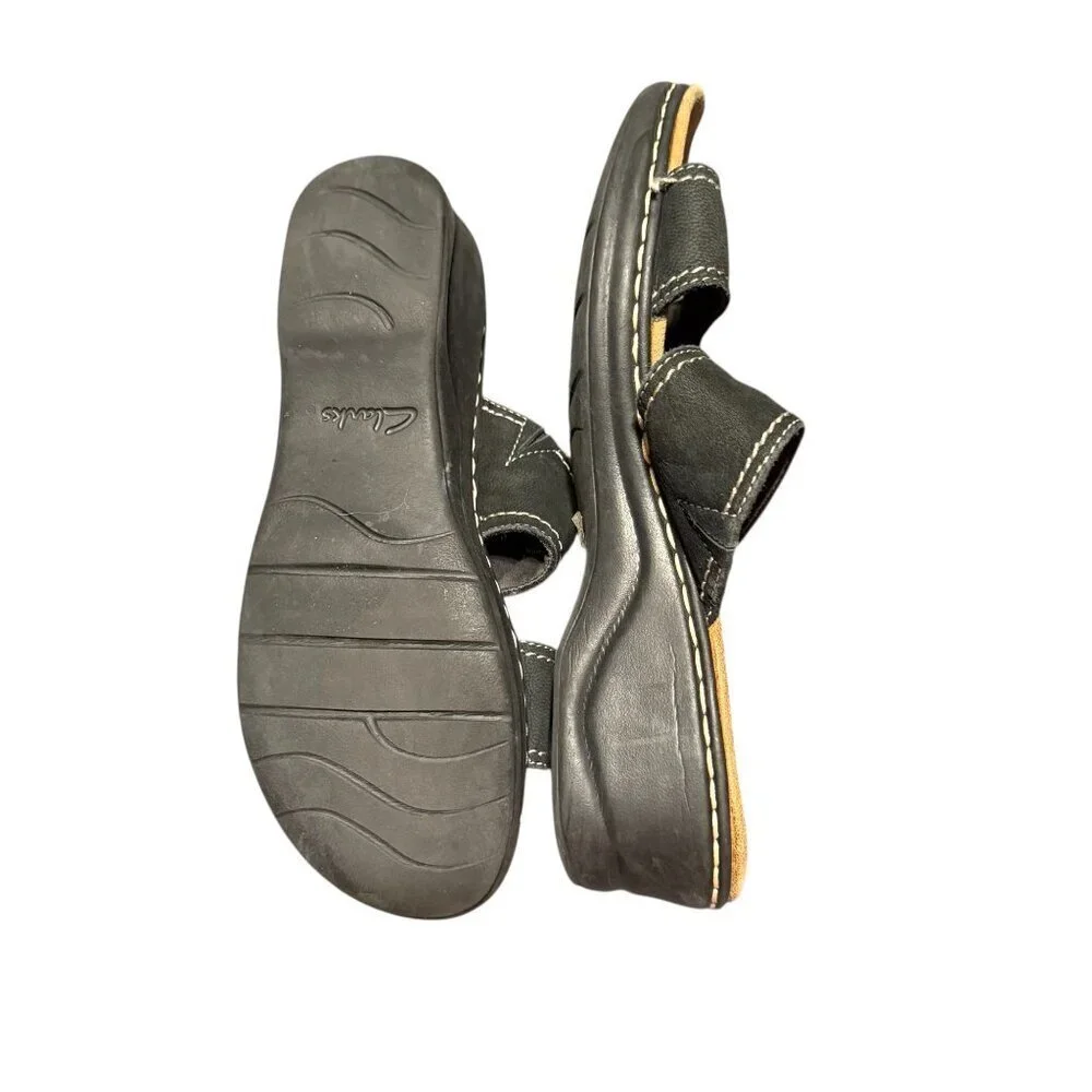 Clarks Womens Black Slide Sandals With Double Straps & Metal Accents Size 9M - Picture 7 of 8